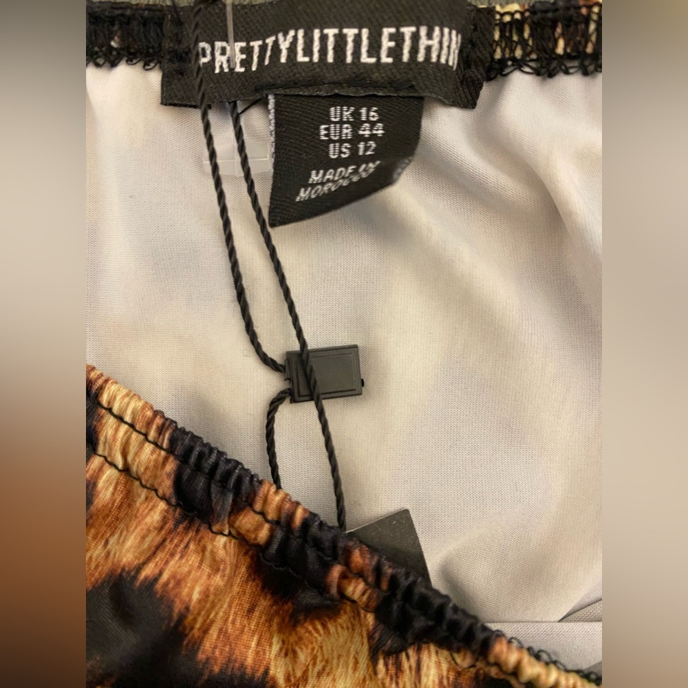 PrettyLittleThing Black and Brown A-Line Midi Dress - Picture 2 of 2